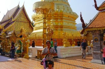 VISITA AO WAT DOI SUTHEP EM CHIANG MAI NA TAILÂNDIA